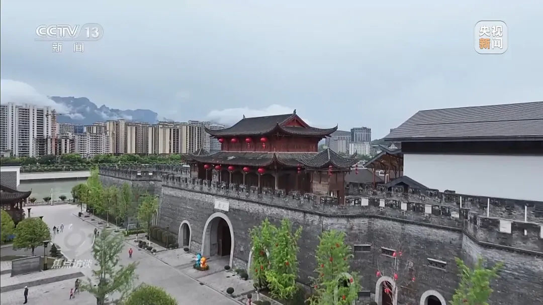 耗資24億元的大庸古城，為何淪為了“空城”？