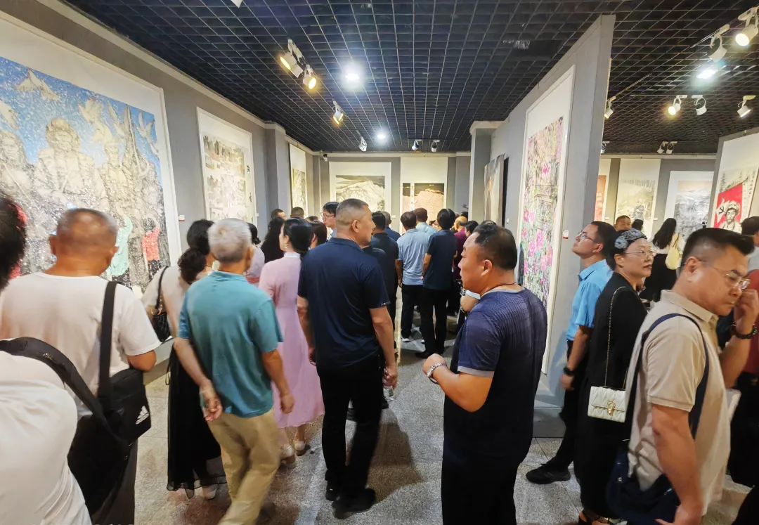 【展訊】紀念抗戰(zhàn)勝利80周年、楊靖宇將軍誕辰120周年美術書法攝影藝術展開幕