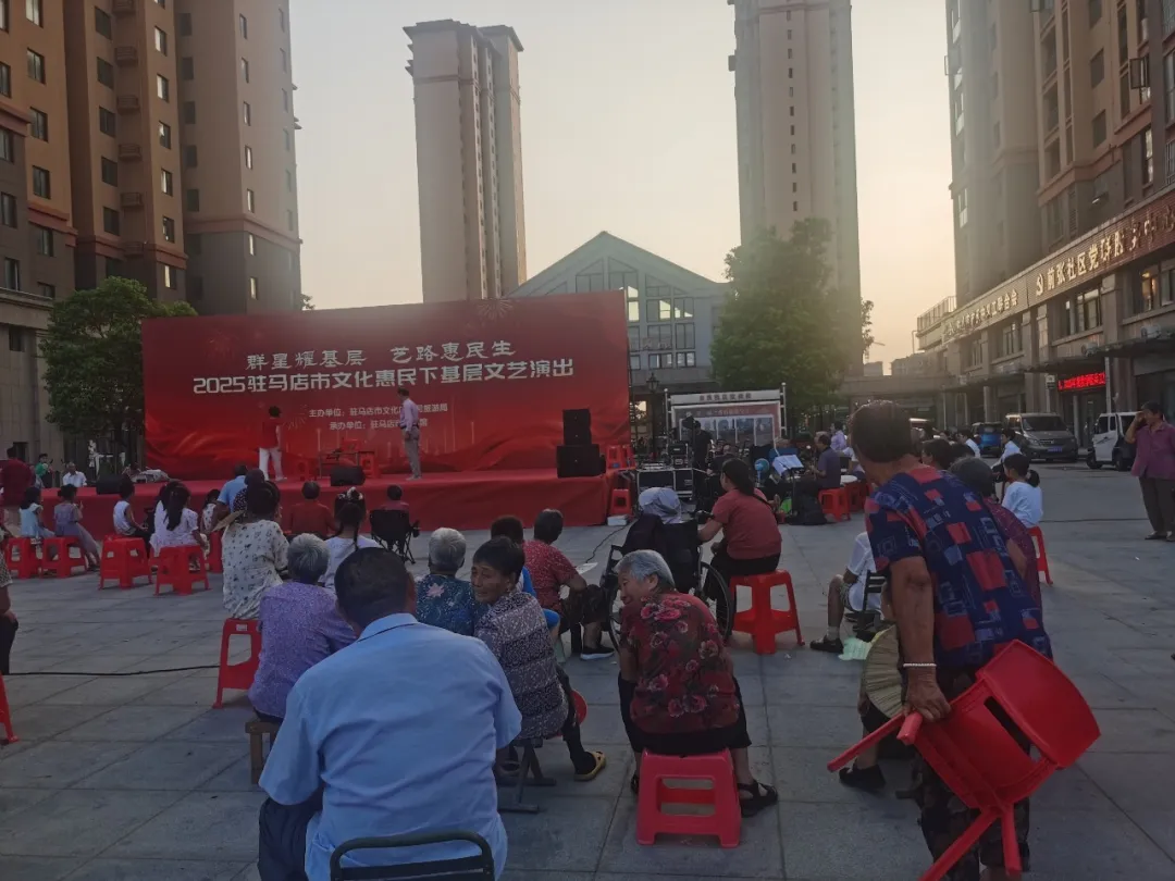 【惠民演出】夏夜璀璨樂不停，文化盛宴暖民心！