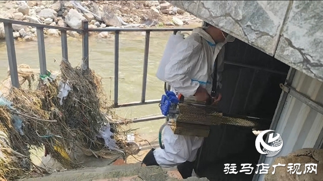 泌陽縣紅十字蛟龍應急救援中心緊急馳援北京開展災后救援消殺工作