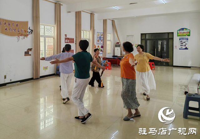 紗廠社區自編自演文藝匯演 致敬抗戰勝利八十周年