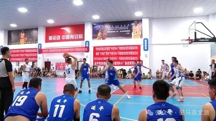 縣區動態｜2025年(第十一屆)黃河戲劇節系列活動駐馬店市籃球聯賽暨“中原村BA”問鼎挑戰賽(遂平主場)在縣第五中學激情開賽