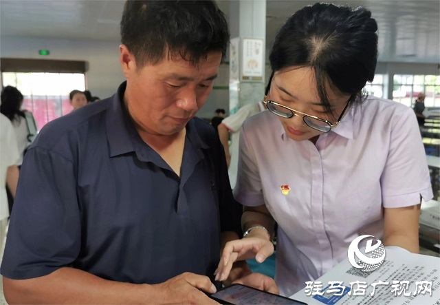 農行上蔡縣支行開展金融服務進校園活動