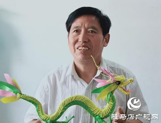 駐馬店市總工會“美生活”課程:草編藝術點亮職工周末