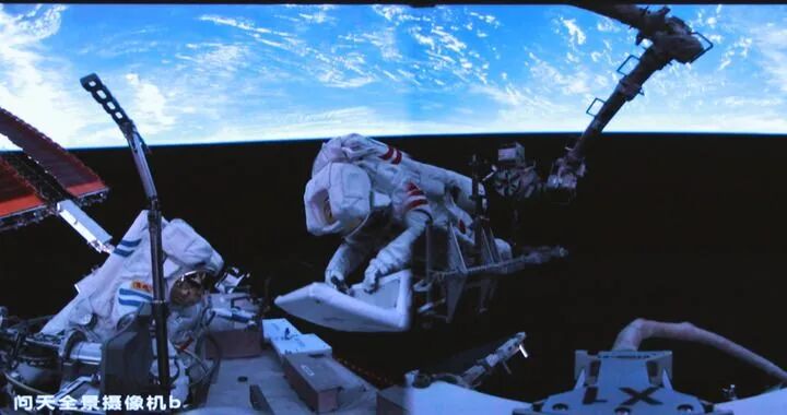 在民族復興征程上奪取新的偉大勝利——紀念中國人民抗日戰爭暨世界反法西斯戰爭勝利80周年