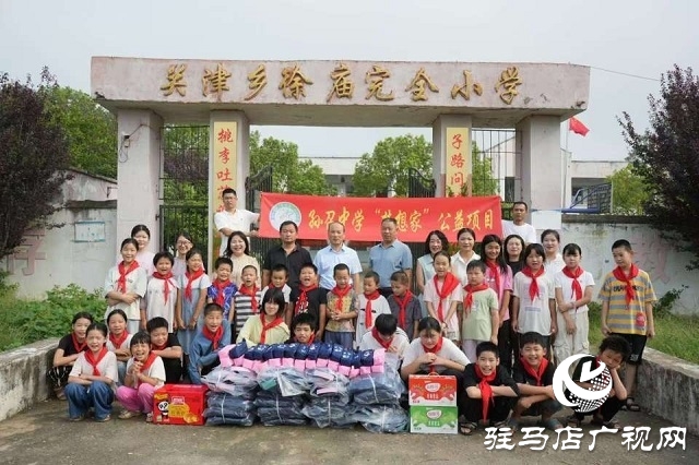 新蔡縣孫召中學:用愛編織的絲線縫補校園夢想的衣裳