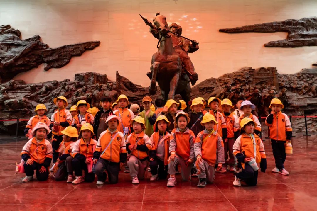 線上展｜銘記烽火鑄忠魂 藝韻傳薪頌英雄——駐馬店市紀念抗戰勝利80周年、楊靖宇將軍誕辰120周年美術書法攝影藝術展（五）