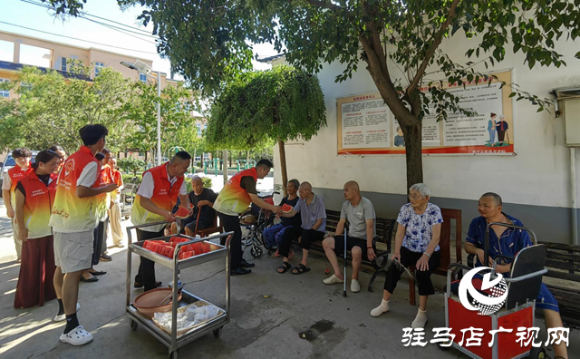 【天中光榮榜】王俊峰:十年堅(jiān)守公益路 愛心傾灑困難群眾