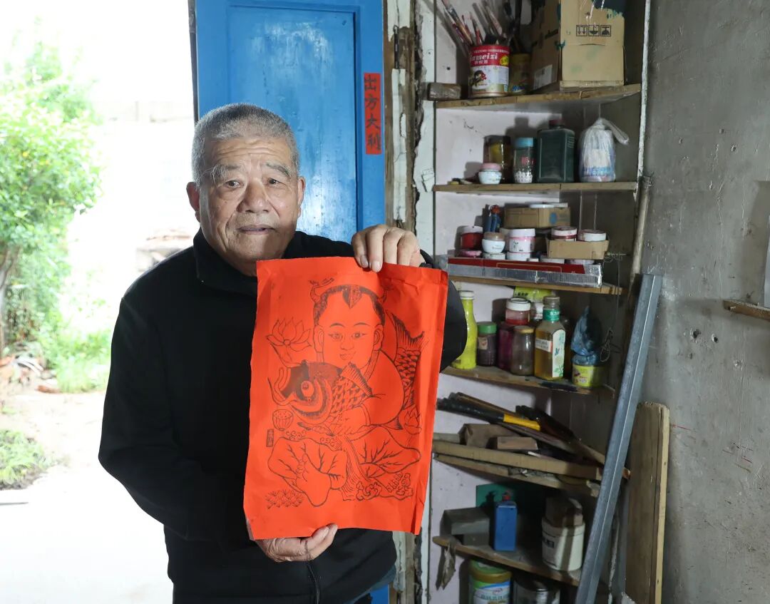 縣區動態｜92歲省級非遺傳承人李傳清 以刀為筆刻繪“德勝祥”年畫新韻