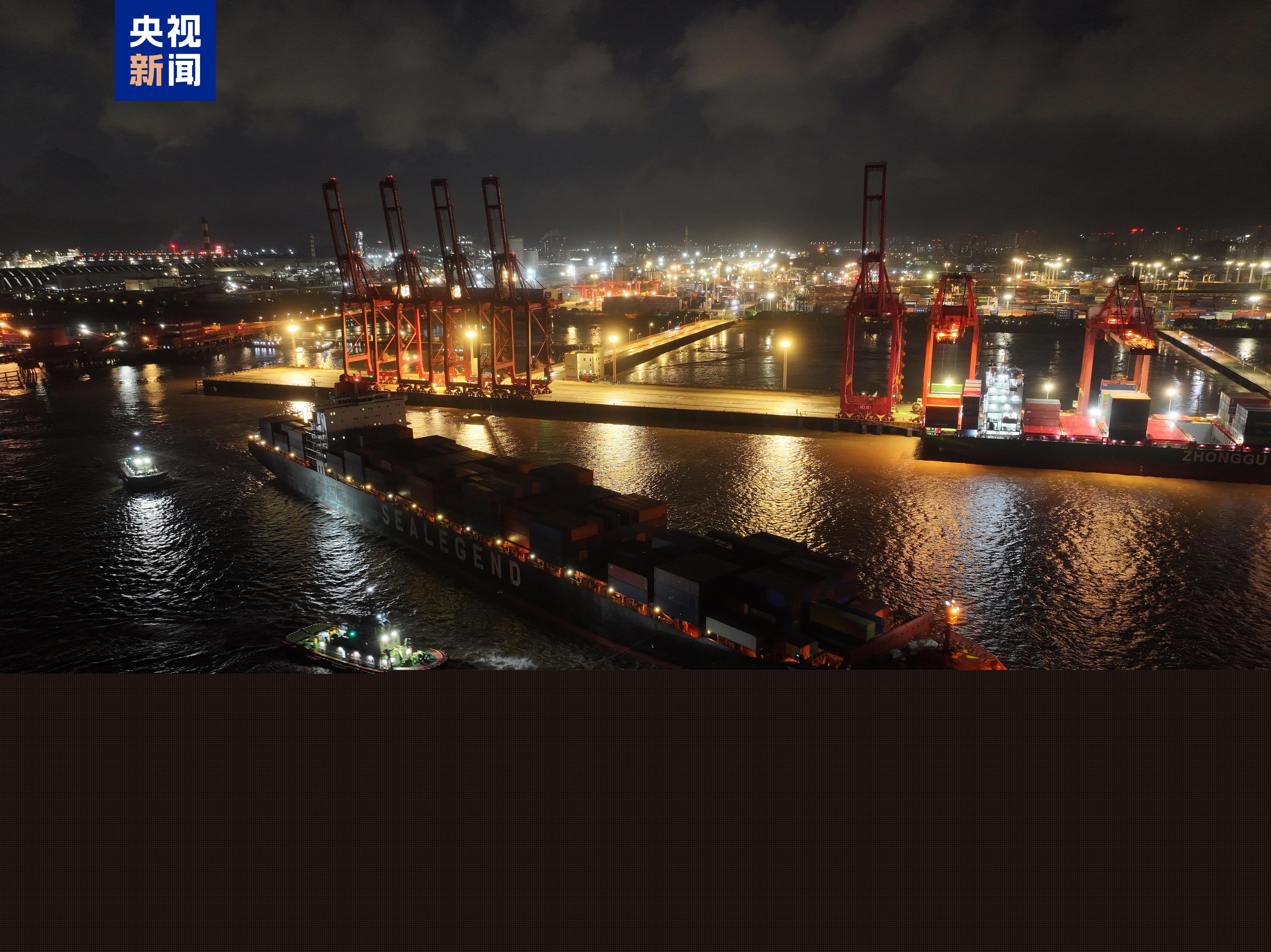 18天直達(dá)歐洲！全球首條中歐北極集裝箱快航通航