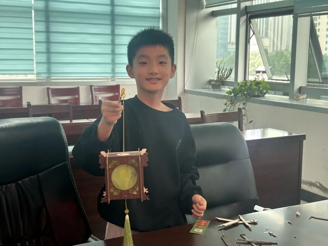 駐馬店市博物館手繪野生玩家集合，用畫(huà)筆“炸”出你的專屬風(fēng)格