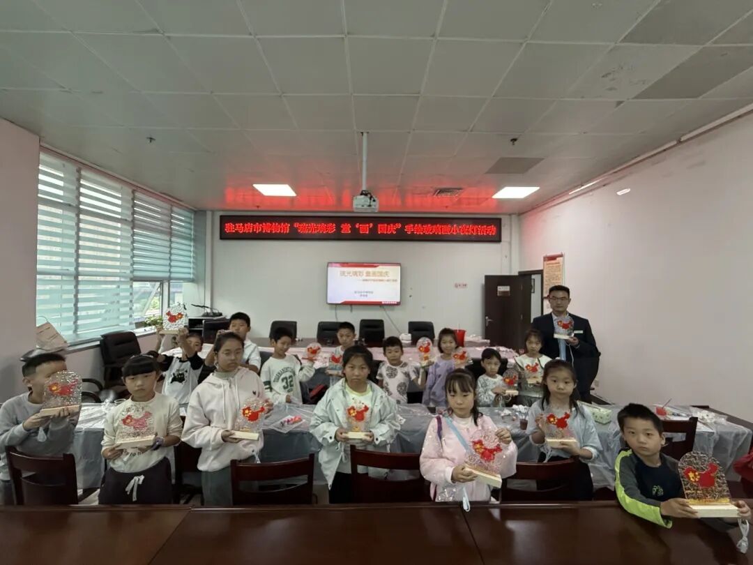 駐馬店市博物館手繪野生玩家集合，用畫(huà)筆“炸”出你的專屬風(fēng)格