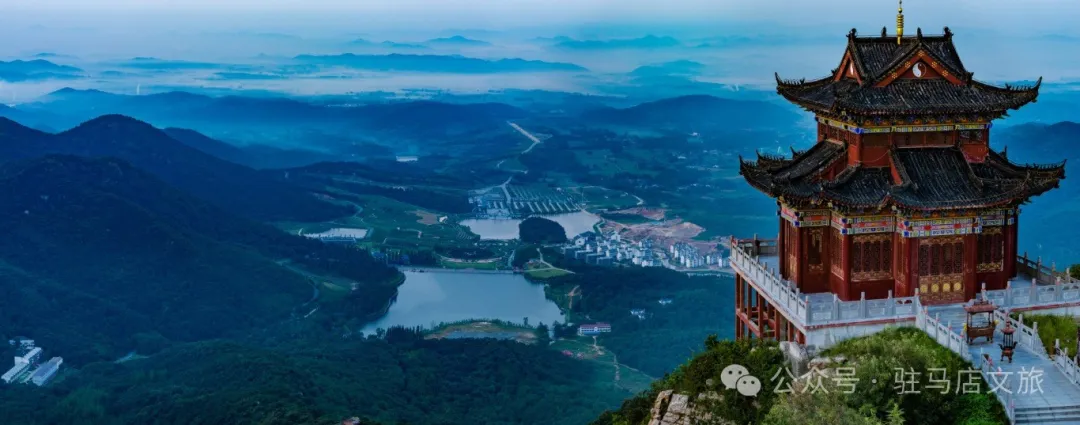 這座小城，藏著驚艷的秋日美景！現在錯峰正好