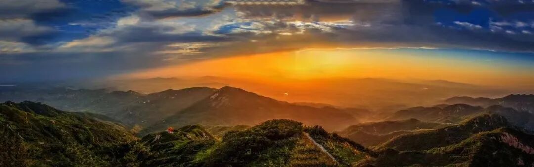 暮色漫過白云山，來這里感受云端與晚風