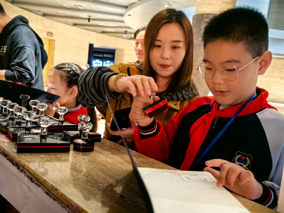 探秘蔡國六百年，觸摸天中古文明 &mdash;&mdash;駐馬店市博物館&ldquo;天中晚報小記者&rdquo;觀展尋寶系列活動進行時