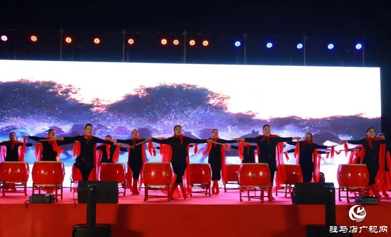 正陽縣：多彩活動(dòng)豐富校園文化生活