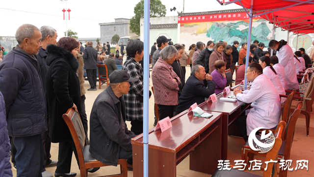 省直機關后勤保障中心赴泌陽縣高邑鎮小屯村開展重陽節活動