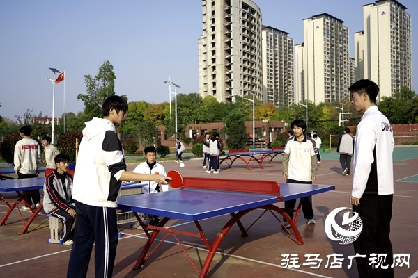 駐馬店市樹人高級中學：競技與藝術交織 多元活動點亮校園生活