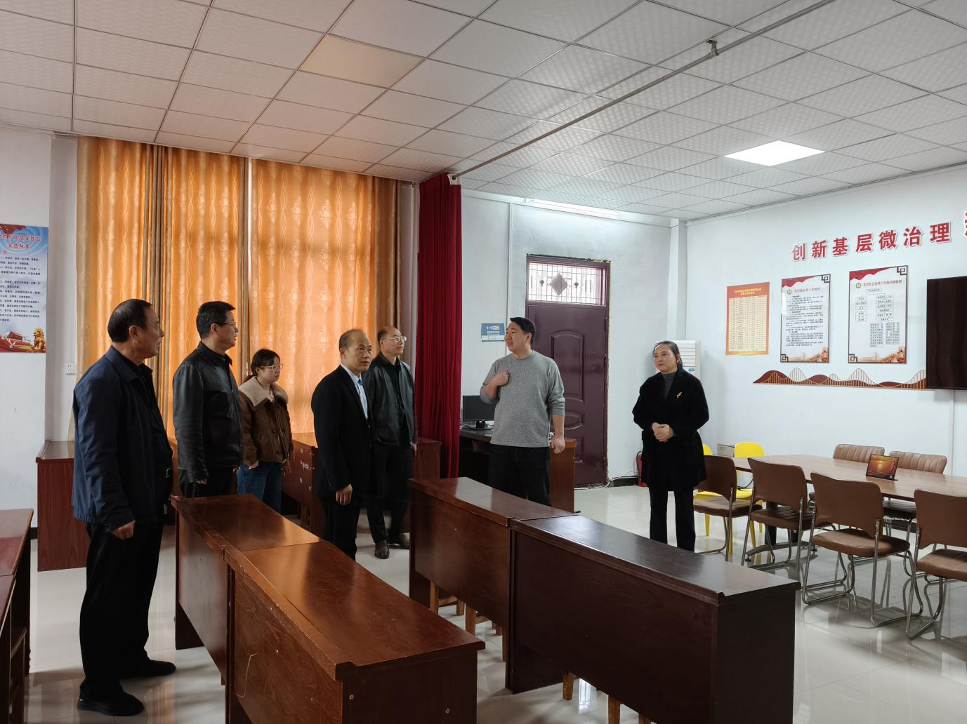 書香潤鄉村 賦能振興路 ——駐馬店市委宣傳部出版科調研玉山鎮悅莊村農家書屋