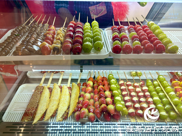 奶皮子糖葫蘆引爆消費熱潮 顏值與口感成街頭新&ldquo;流量密碼&rdquo;