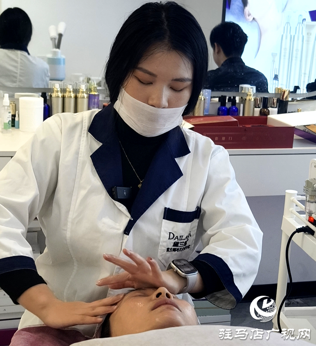 告別冬日“肌”渴：護膚達人分享護膚秘訣?