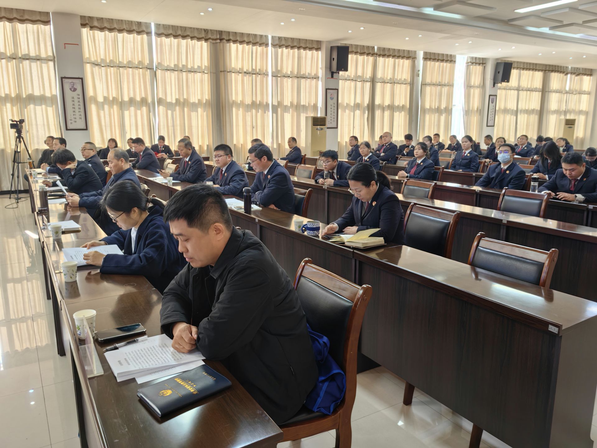 思辯礪精兵 論道強(qiáng)公信 ——驛城區(qū)檢察院舉辦公訴人論辯賽