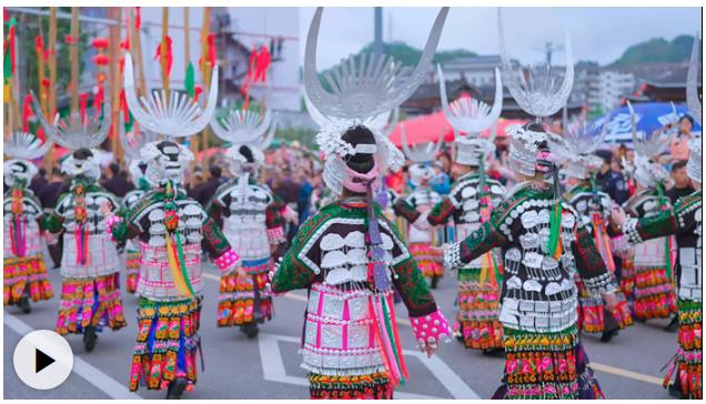 學習&middot;知行丨微視頻：習近平情系文藝事業發展