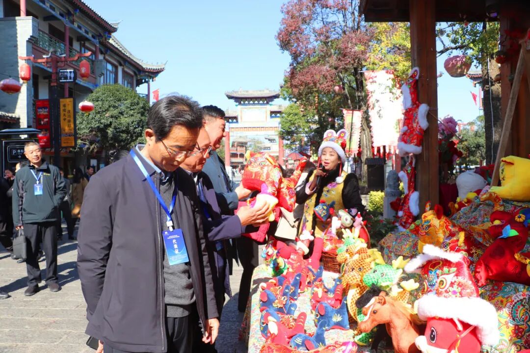 2025年駐馬店市全民終身學習之驛城文化傳承參觀活動走進皇家驛站