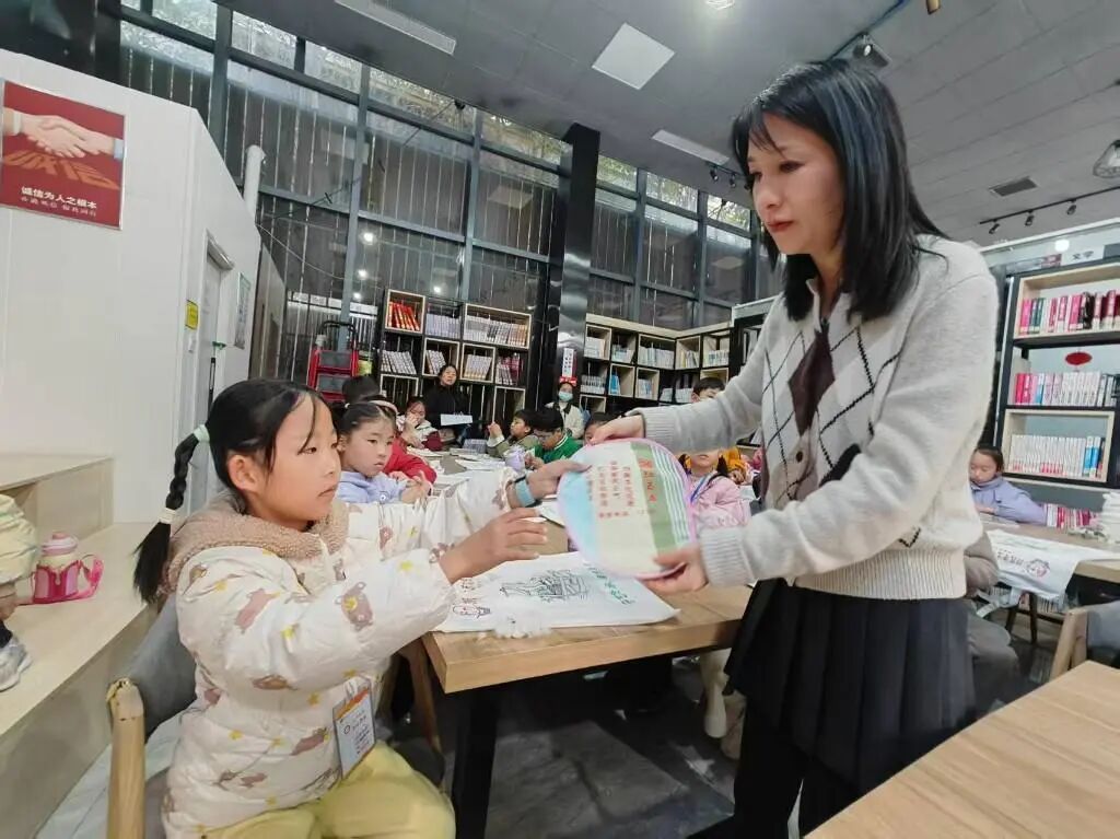 穿“梭”時(shí)光 “布”里生花