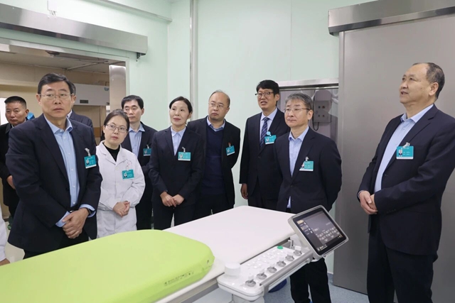 駐馬店市中心醫院新一代智慧介入手術間正式啟用