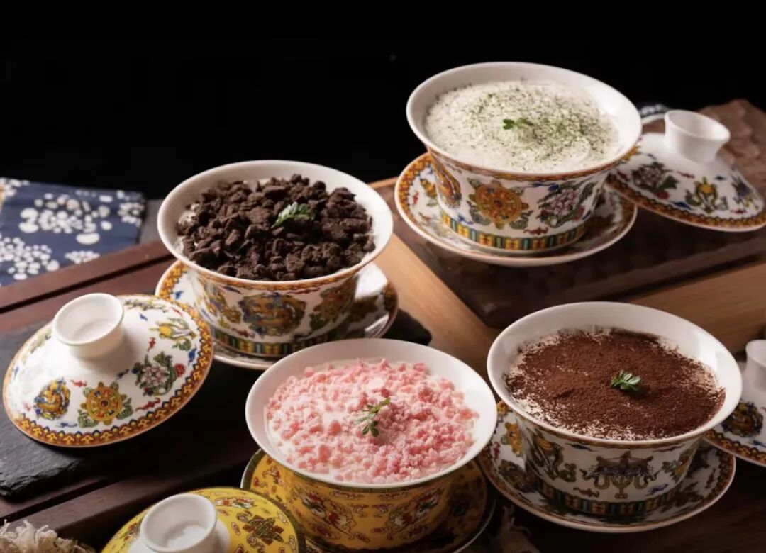 降溫了,躲進這幾家神仙咖啡館,好看好拍還好玩!