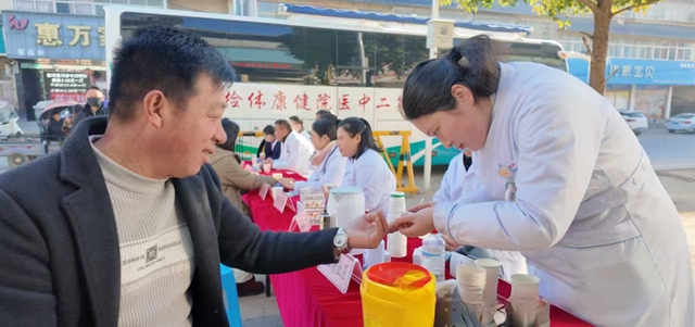冬日送暖 健康同行 | 駐馬店市第二中醫院“中醫適宜技術推廣”基層行走進老河鄉