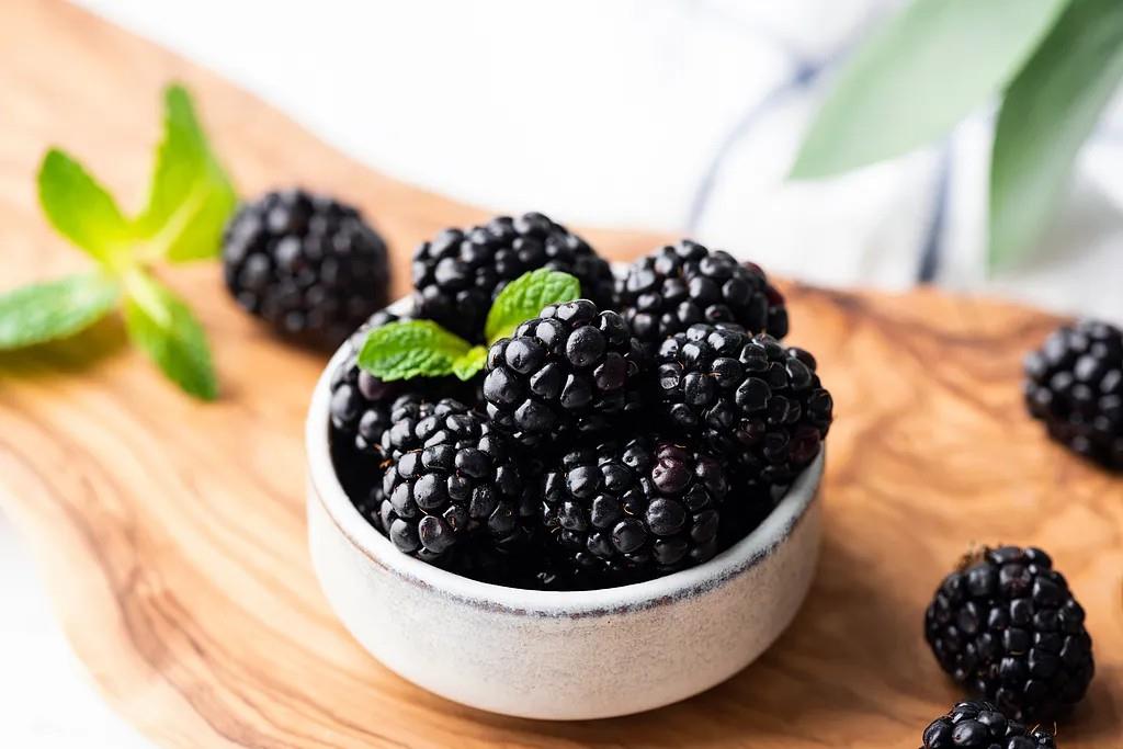 這些常見(jiàn)水果不僅能補(bǔ)充營(yíng)養(yǎng) 還可以幫助控制血壓水平