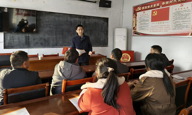 駐馬店經濟開發區關王廟鄉：憲法宣傳進鄉村 送法上門暖人心