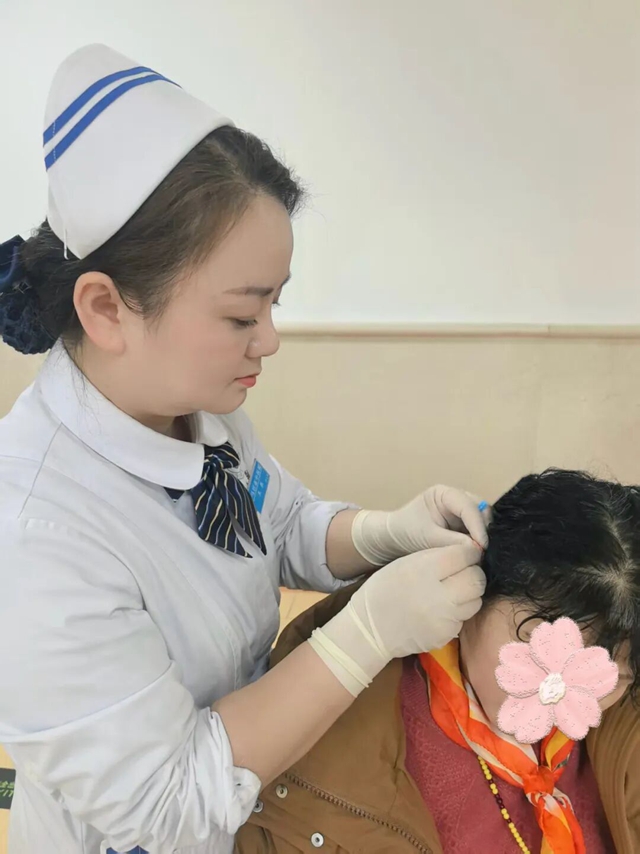 告別失眠！中醫耳尖放血療法助您夜夜安眠