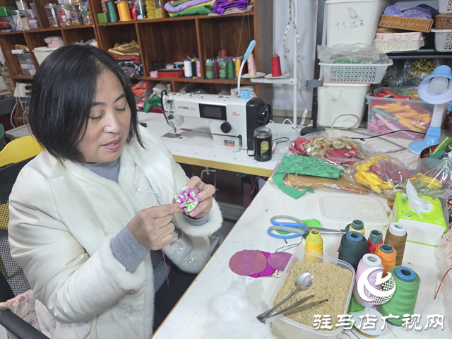 一縷藥香傳非遺 巧手匠心“囊”括現代生活